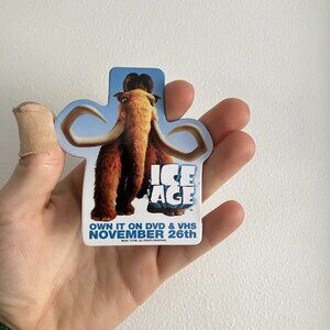 Vintage Y2K 2002 Ice Age Movie Promo Pin‎ Button Broach Manny Sid Diego
